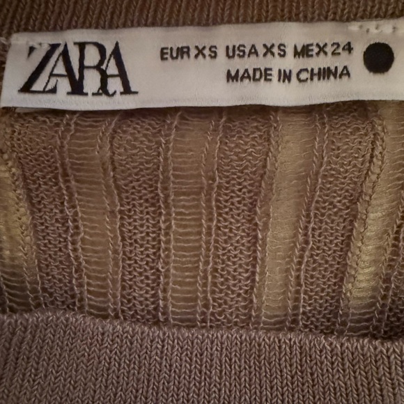 EUC Zara Long Sleeve Ribbed Stretchy Thin-Knit Top Size XS - Picture 5 of 5